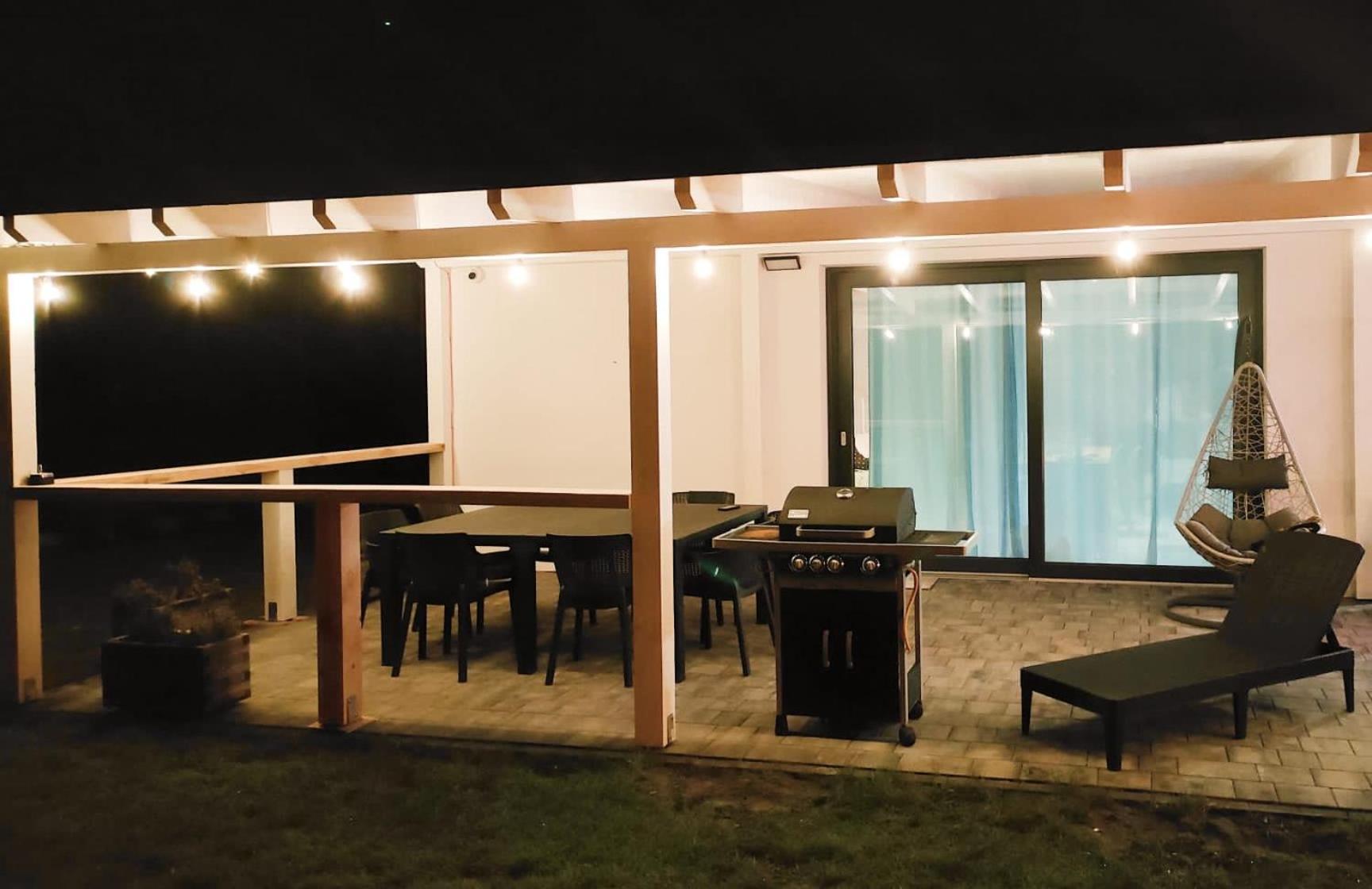 Dom Nad Morzem Z Jacuzzi 10 Osob Morze Przygod Villa Mieroszyno Bagian luar foto